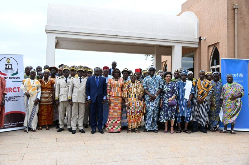 Un engagement pour la protection des enfants des Rois et chefs traditionnels qui satisfait l'Unicef (Dr)