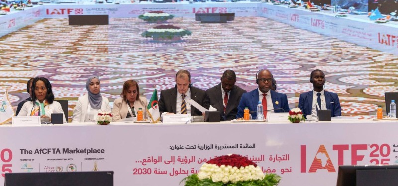Le Pr. Kamel Rezig, ministre algérien du Commerce extérieur, présidant les travaux du Dialogue ministériel AfCFTA.