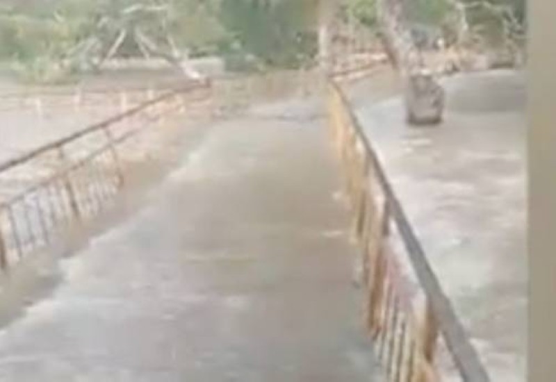 Capture d’écran d’une vidéo amateur du pont de Lieupleu. (Ph: Dr)