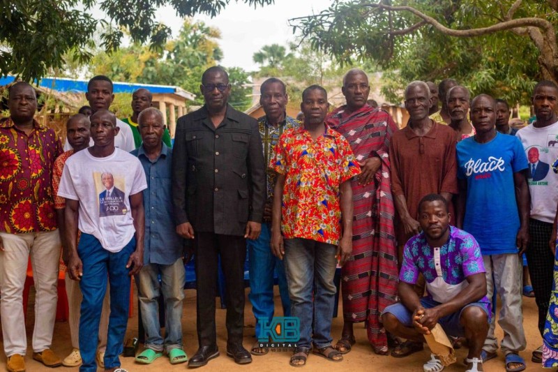 Les propos de M. Niamien ont trouvé un écho favorable auprès du chef du village, Nanan Kouakou Konan, ainsi que ses notables et l’ensemble des villageois. (Ph:DR)