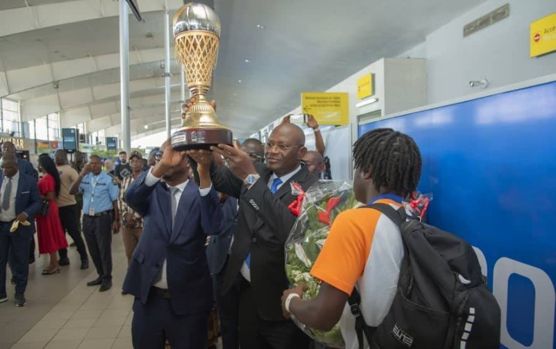 L'arrivée des héros ivoiriens à l'aéroport