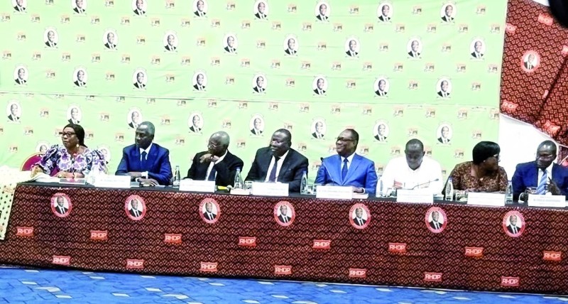 Les membres du directoire du Rhdp et les hauts cadres du parti ont dévoilé les activités de leur formation politique relativement à la campagne électorale.(DR)