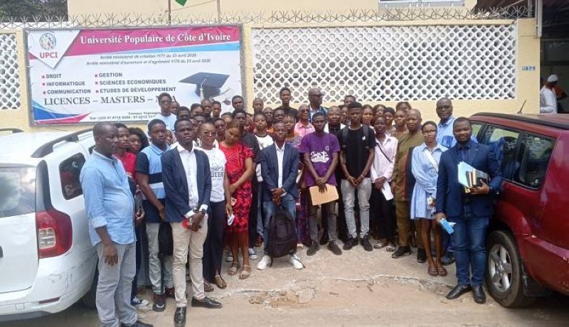Vue d’ensemble de la rentrée solennelle 2025-2026 sur le campus de Yopougon-Millionnaire.
