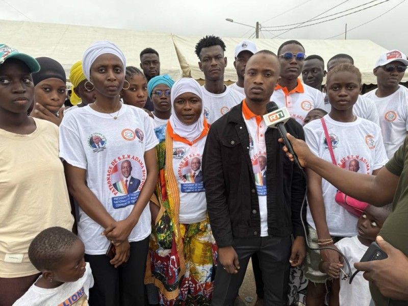 Les jeunes de Port-Bouët 2 sont dévoués à sensibiliser pour la paix pendant la présidentielle. (Photo Bavane)