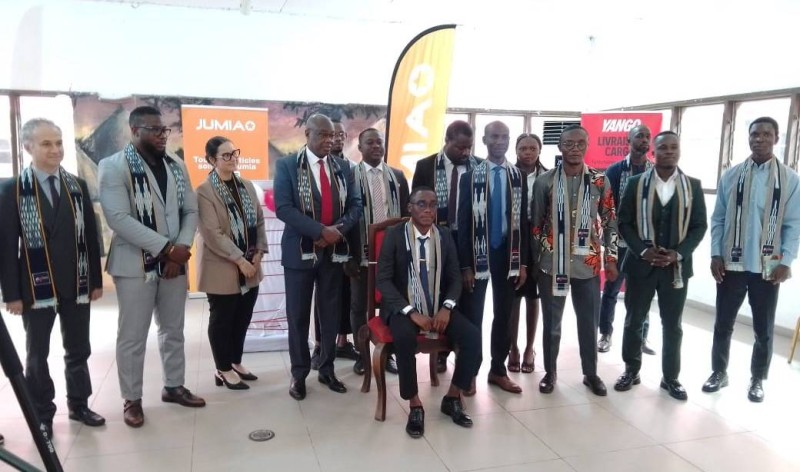 Bouaffou Paul Félix, nouveau président de l’Association des e-commerçants de Côte d’Ivoire, lors de son investiture à Abidjan.