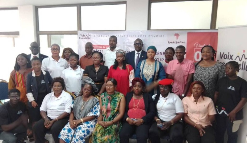 Des membres des onze organisations communautaires partenaires du Réseau VE-CI, mobilisées pour défendre la santé, les droits et l’égalité en Côte d’Ivoire.