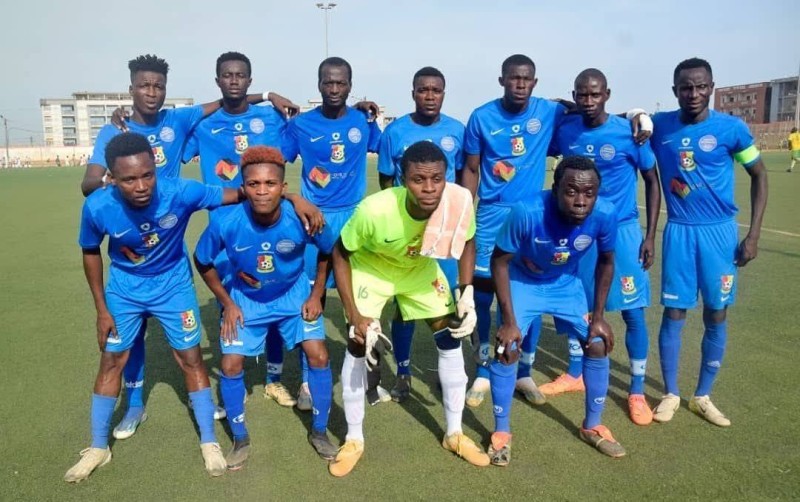 L'équipe sénior de samba football et association