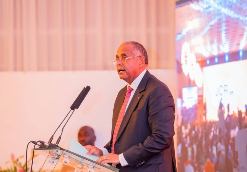 Patrick Achi, Directeur Central de Campagne chargé du bilan et du programme de gouvernement du candidat Alassane Ouattara, lors de son allocution inaugurale au Sofitel Hôtel Ivoire.