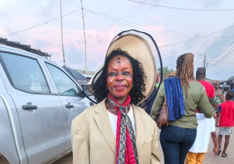 Les tenues extravagantes des festivaliers