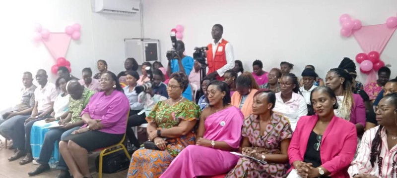 L'AFM mobilisée pour la lutte contre le cancer du sein. (Ph: Véronique Dadié)