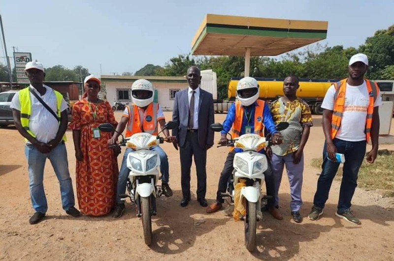 Etienne Kouakou, directeur de l'Oser (au centre), se dit satisfait de la couverture  du territoire national (DR)