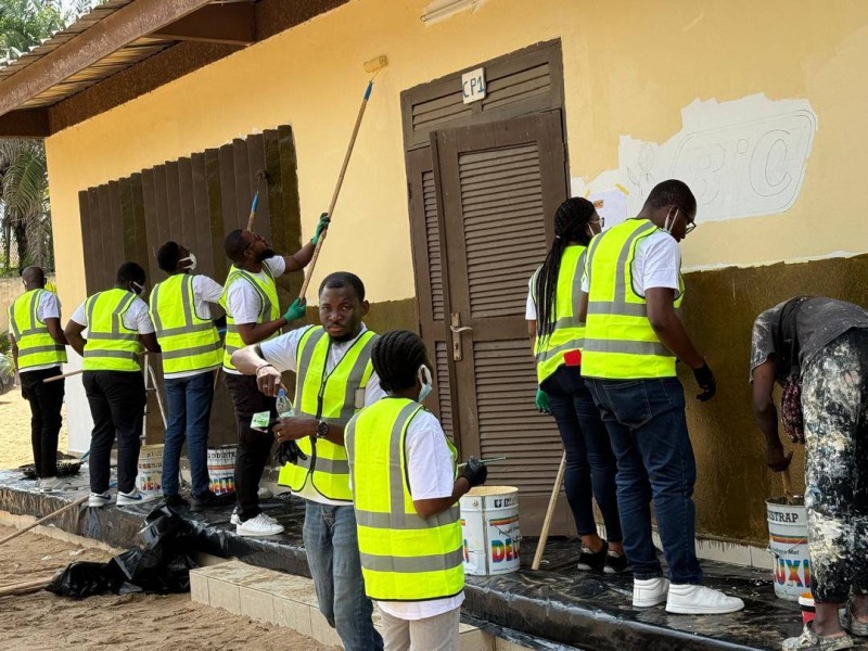 Bic à travers cette activité contribue à l'éducation e Côte d'Ivoire (Photo Bavane)