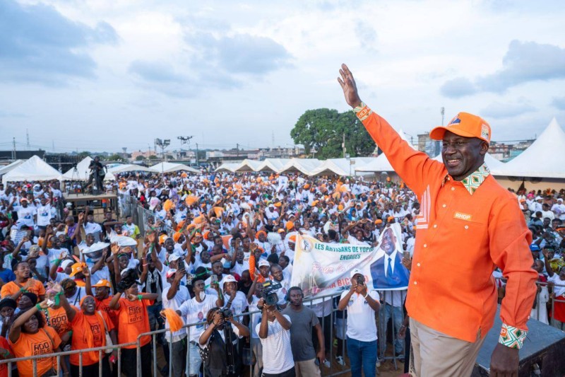 Adama Bictogo renforce l'encrage du Rhdp à Yopougon par des actions qui rassemblent des populations (Dr)