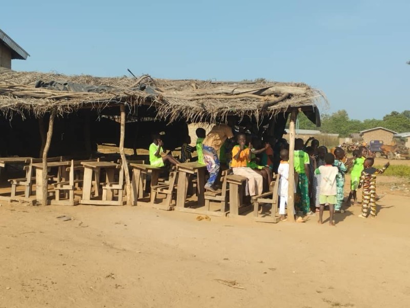 Entre l’ancien et le nouveau campement de Dolourgokaha, c’est le jour et la nuit. (Photo : Dr)