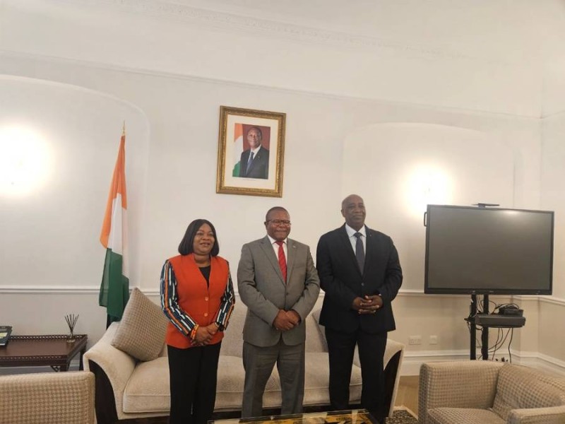 Le Ministre du Commerce et de l’Industrie du Royaume d’Eswatini reçu par l’Ambassadeur de Côte d’Ivoire auprès du Royaume-Uni d’Angleterre et d’Irlande du Nord