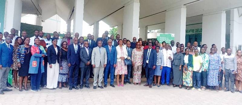 La photo de famille après l'ouverture des travaux du 4e Conseil scientifique de l'INSP. (Ph: Dr)