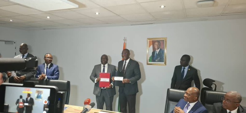 Le ministre du Commerce et de l’industrie, Dr Souleymane Diarrassouba invite les directeurs généraux des entités de mise en œuvre du programme Daice, à une gestion rigoureuse des ressources mises à leur disposition. (DR)