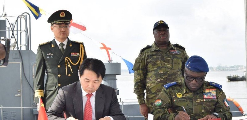 La Marine nationale renforce ses capacités avec un patrouilleur offert par la Chine