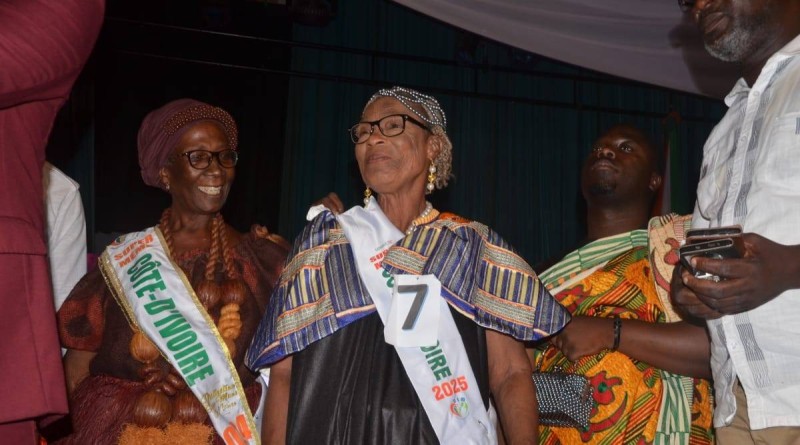 Touonnin Delphine a été élue Super Mémé Côte d’Ivoire 2025,
70 ans à la retraite, vendeuse de jus naturel. Elle est issue du district des Lagunes (Agnéby-Tiassa).