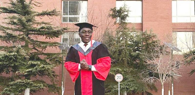 Dr Randolphe Kichiedou. (Dr)