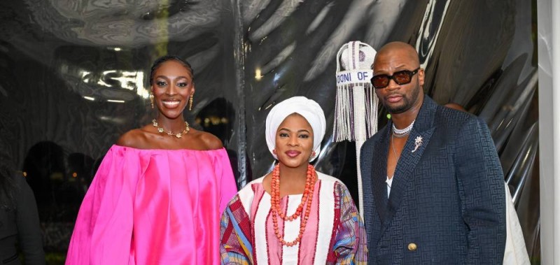 Olivia Yacé, ambassadrice de « Sublime Côte d’Ivoire » et  Singuila autour de sa  Majesté, Olori Amb. Dr. Temitope Morenike Enitan-Ogunwusi