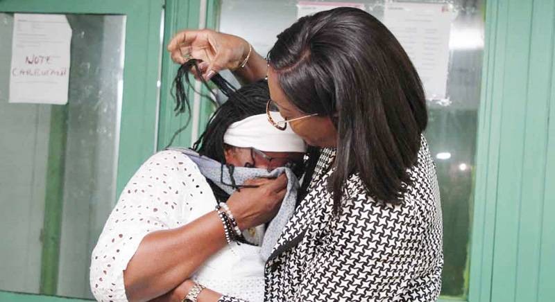 Elle n'a pu contenir ses larmes. (Ph: Joséphine Kouadio)