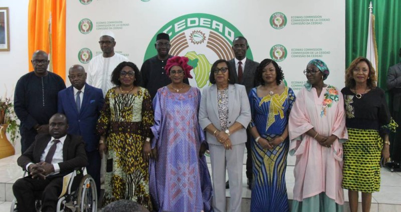 Les participants à la célébration de la Journée des droits de l’homme de la CEDEAO, réunis autour des valeurs de promotion et de protection des droits humains.
