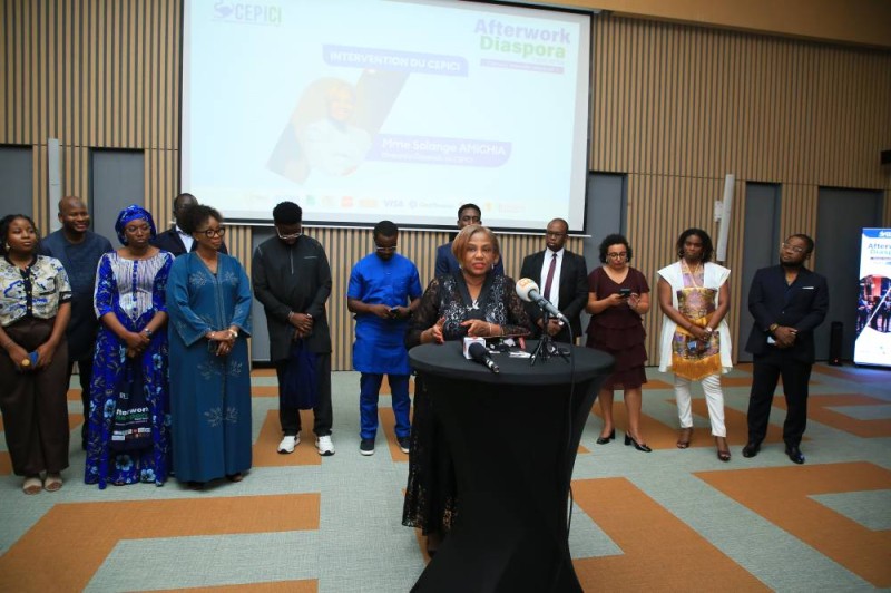 Solange Amichia, directrice générale du Cepici,  a échangé avec la Diaspora à Abidjan. (Ph: Dr)