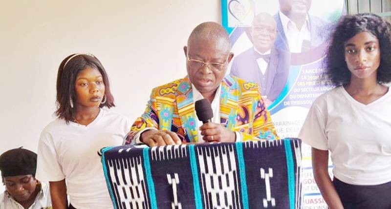 Charles Yao Kouassi a lancé officiellement la troisième édition des Prix départementaux d’excellence du secteur éducatif de Tiébissou. 