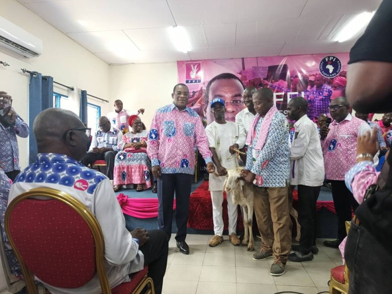 Les militants du Fpi sont venus de toutes les régions du pays pour adresser leurs vœux à Affi N'Guessan.