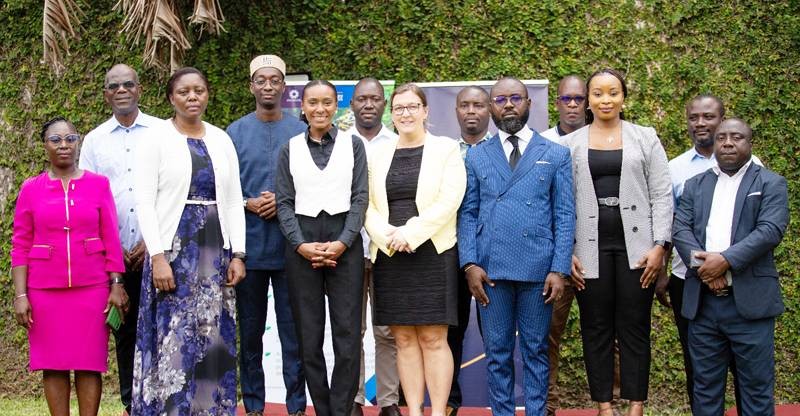 La photo de famille après la signature de l'accord. (Ph: Dr)