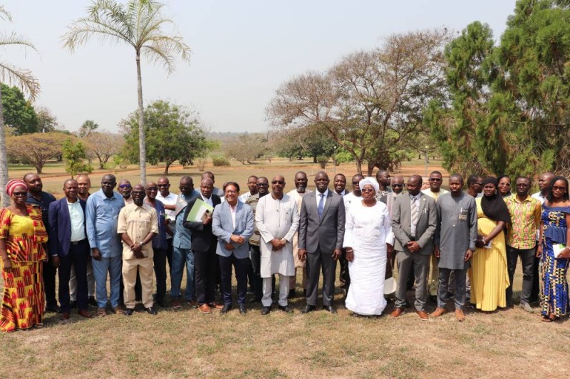 La délégation gambienne et celle d'AfricaRice ont échangé sur la culture du riz. (Ph: Dr)