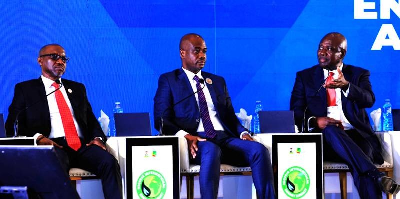 Le Dg des hydrocarbures, Bienvenu Essé (au centre) a fait un tour d'horizon sur les ambitions de la Côte d'Ivoire en matière de développement du secteur de l'énergie.