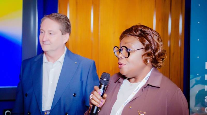 Jean-François Albrecht de Uniconseil et Mme Traoré Marthe de Mk Conseil. (Ph: Dr)