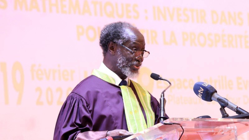 Le président de l'Ascad, le Professeur Aké N'Gbo