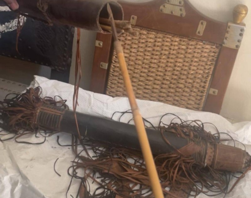 À Bondoukou, ces carquois ravivent l’épopée du grand résistant ouest-africain. @nadine Priam Plesnage