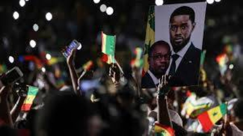 Militants du Pastef à Guédiawaye, dans la banlieue de Dakar, au Sénégal, en 2024. (Image d’illustration) REUTERS - Zohra Bensemra
