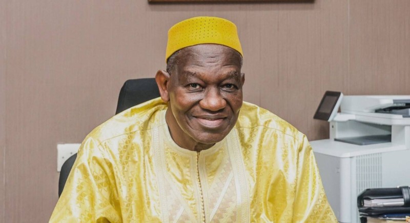 Le ministre-gouverneur Gaoussou Touré succède à Adama Toungara comme Médiateur de la République