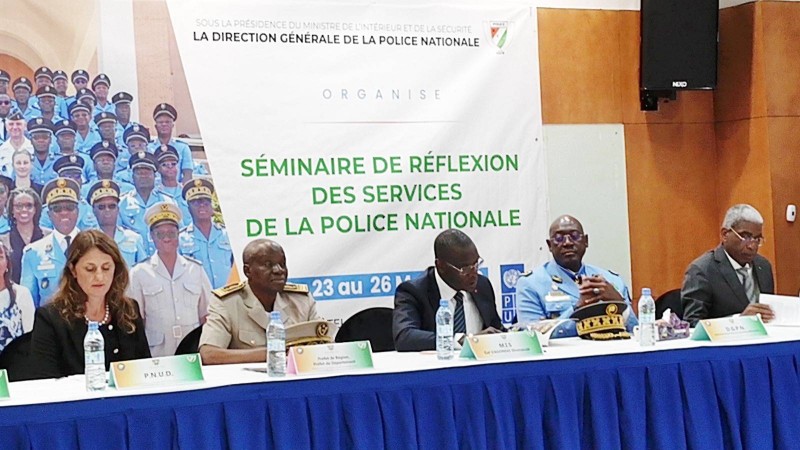 Seminaire de réflexion des services de la police nationale