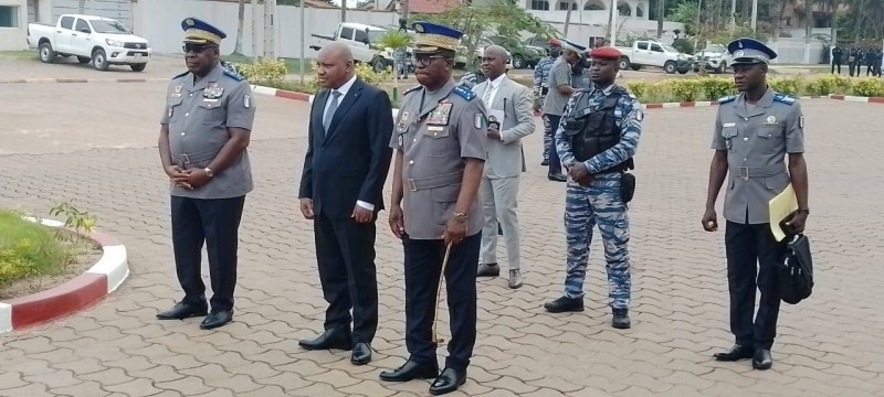 Jean-Paul Malan, directeur de Cabinet représentant le vice-Premier ministre, ministre de la Défense et le Commandant supérieur de la Gendarmerie, Alexandre Apalo Touré, ont transmis le message de Téné Birahima Ouattara (DR)