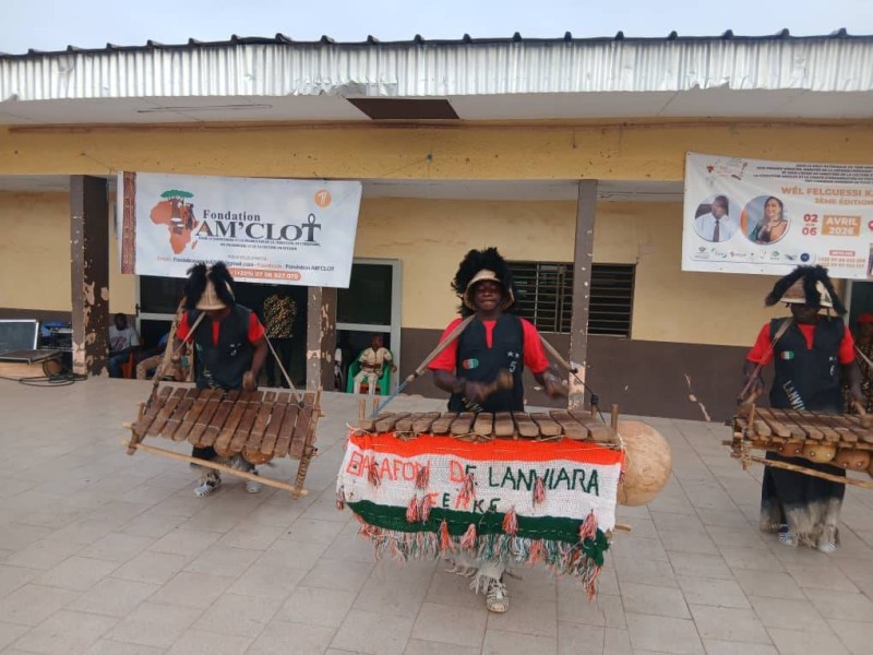 Ferkessédougou en fête. Des balafoniste en pleine prestation lors de l’ouverture du festival Wél Felguessi Katana.