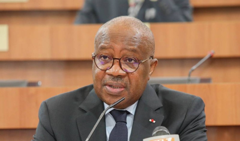 Le ministre Sansan Kambilé