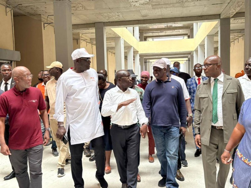 Après des visites dans des marchés, Kalil Konaté annonce une feuille de route pour moderniser le secteur du commerce. (Ph: Dr)