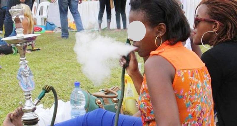 Elles sont nombreuses, aujourd’hui, les femmes à consommer ce tabac. (Ph: Dr)