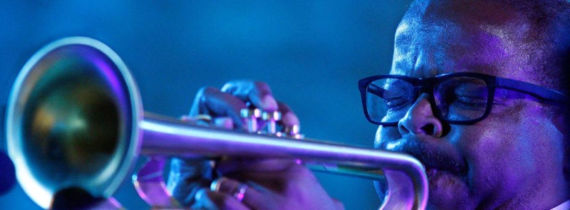 Le trompettiste Terence Blanchard lors d'une précédente édition de la Journée internationale du jazz.
Photo :Photo ONU/Devra Berkowitz 