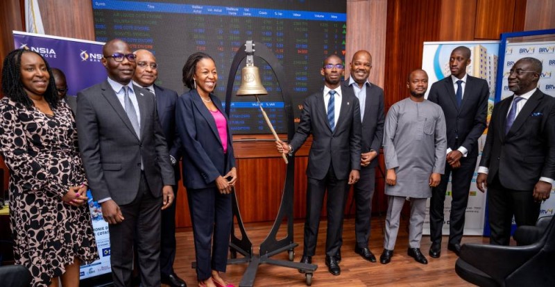 Cérémonie officielle de cotation des titres ZAKA RMBS 2025-2036 à la BRVM, marquant une première historique dans l’espace UEMOA.