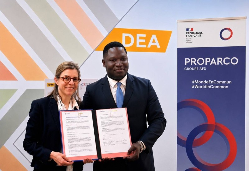 La Directrice générale de Proparco Françoise Lombard et le Directeur général d’Atlantic Group, Abissa Kouakou