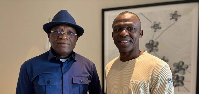 Le ministre des Sports Adjé Silas Metch et l'ex-international ivoirien Arouna Koné aux Etats-Unis