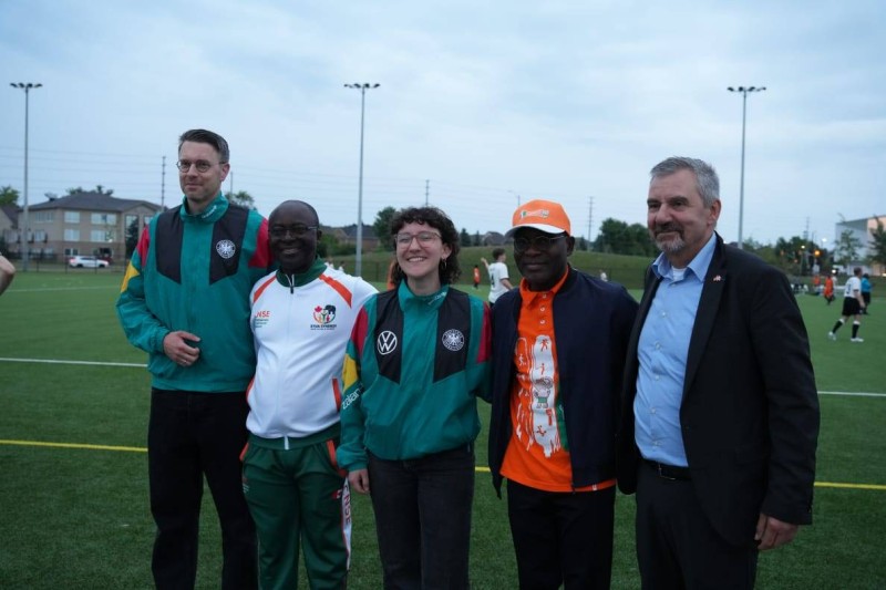 A quelques jours du choc Côte d'Ivoire–Allemagne, Ivoiriens et Allemands ont célébré l'amitié entre les peuples à travers un match de gala placé sous le signe du fair-play.
