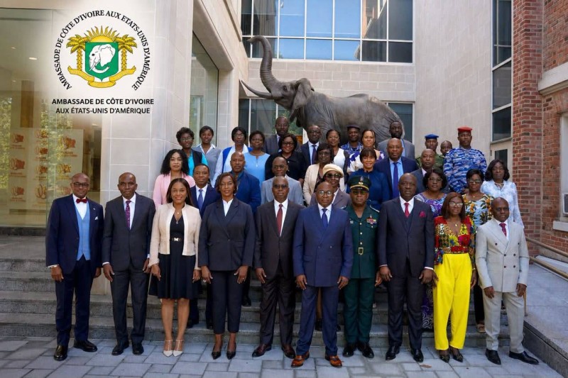 Le chef ce la mission diplomatique ivoirienne au Etats-Unis, Ibrahima Touré (au premier plan) a exprimé son satisfécit de la forte mobilisation de la diaspora (DR)
